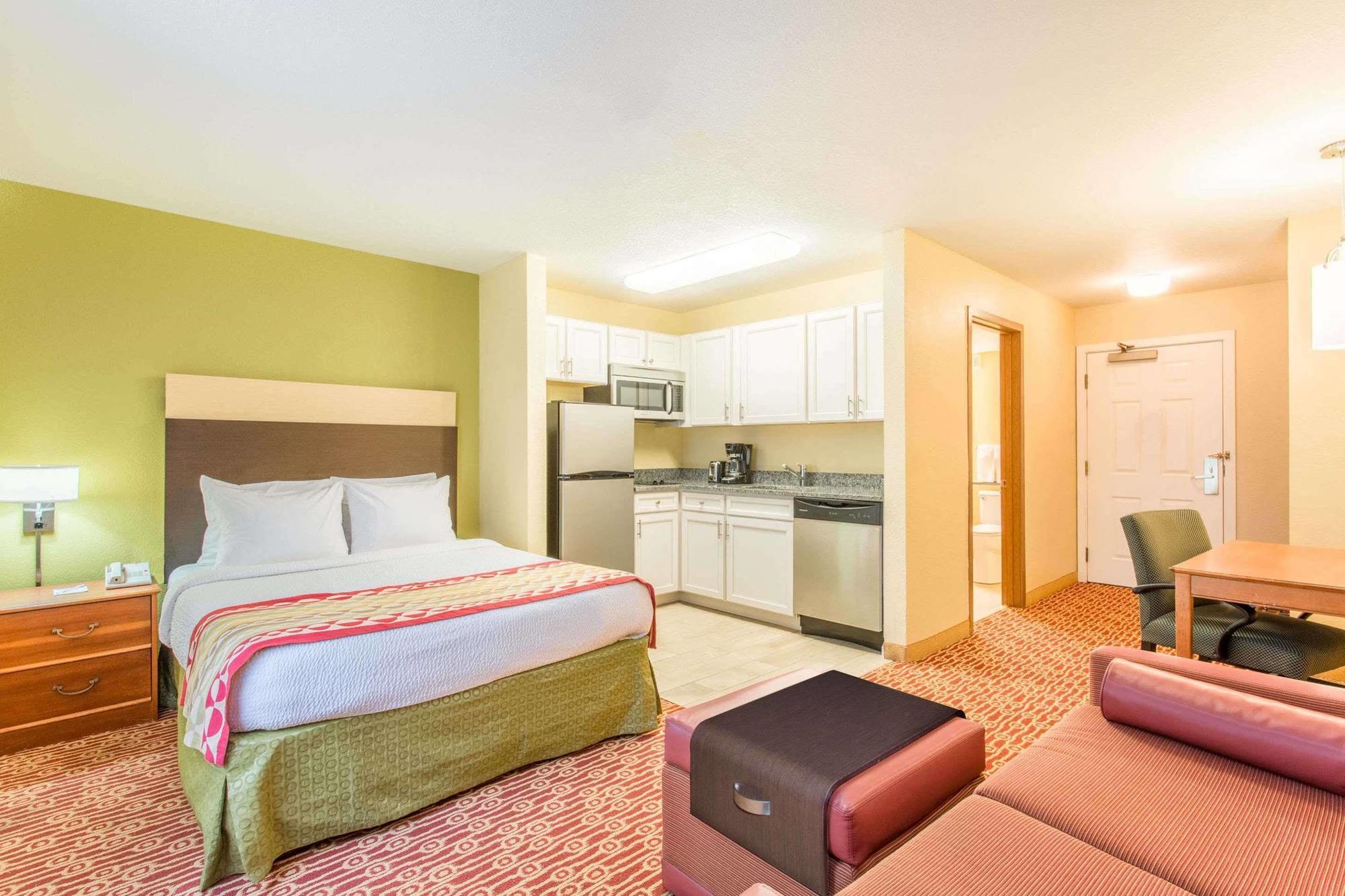 Hawthorn Suites Sterling Dulles North Buitenkant foto